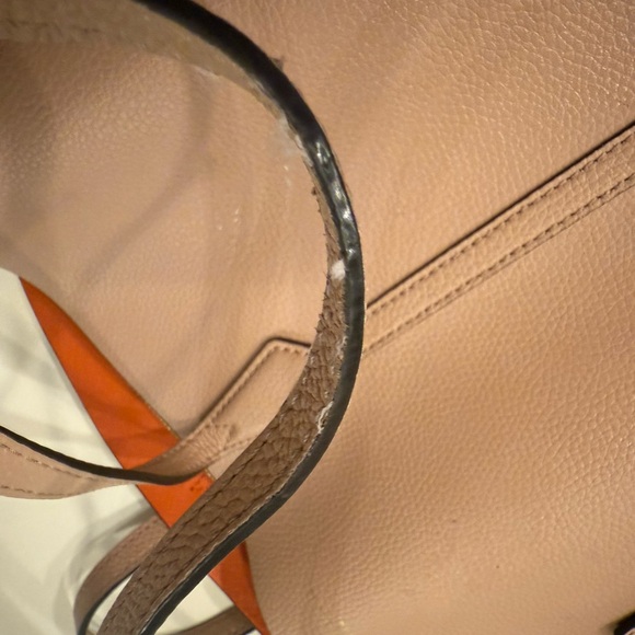 Tory Burch Triple Compartment Perry Tote Bag - Picture 11 of 13